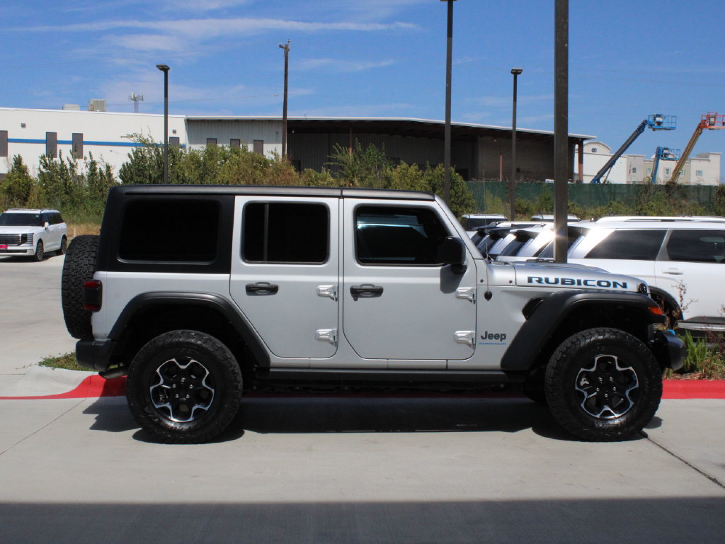 Used 2023 Jeep Wrangler Unlimited Rubicon 4xe AWD/4WD image 12