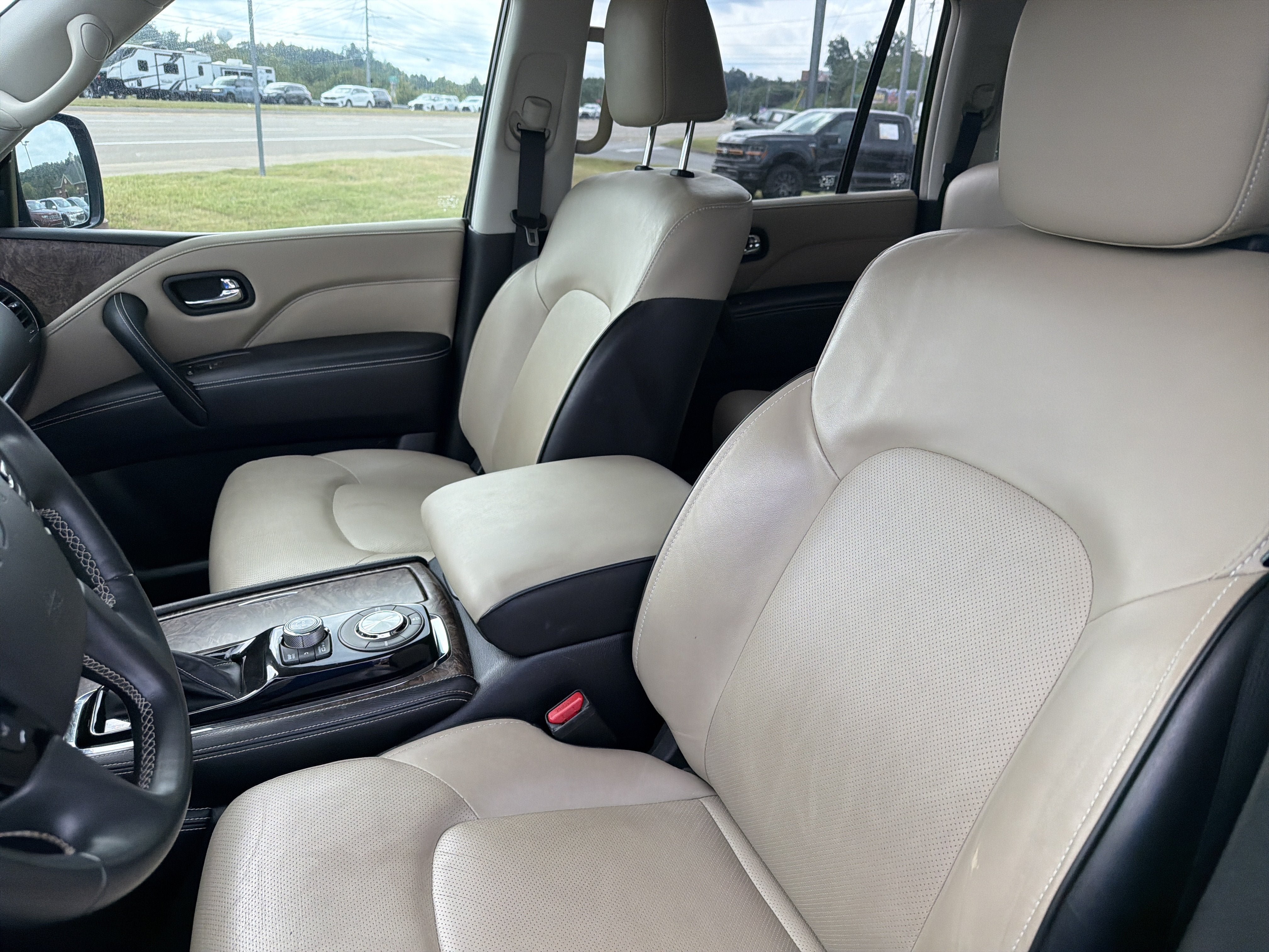 Used 2021 INFINITI QX80 Premium Select w/ Cargo Package RWD image 17