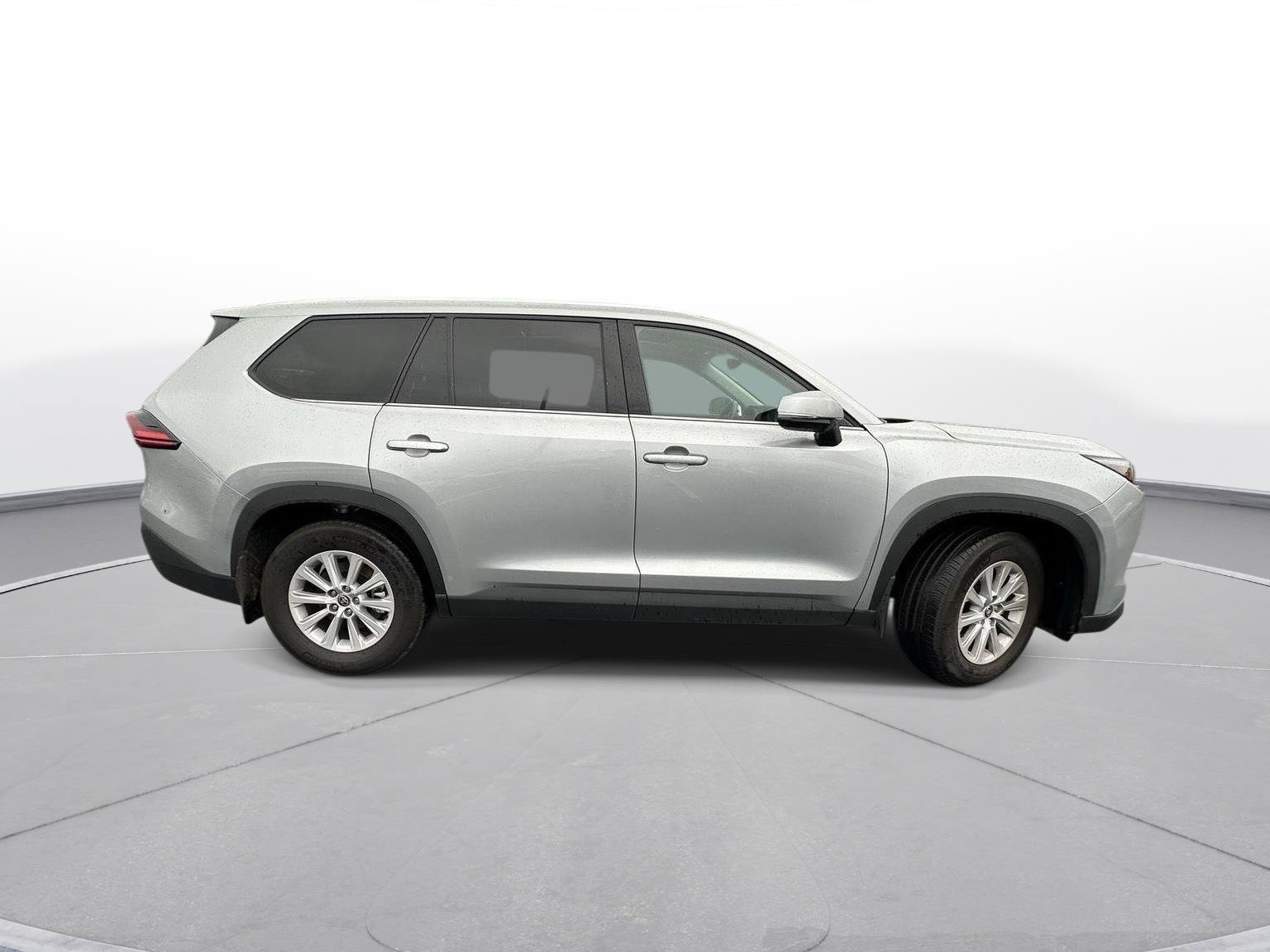 Certified 2026 Toyota Grand Highlander FWD image 5