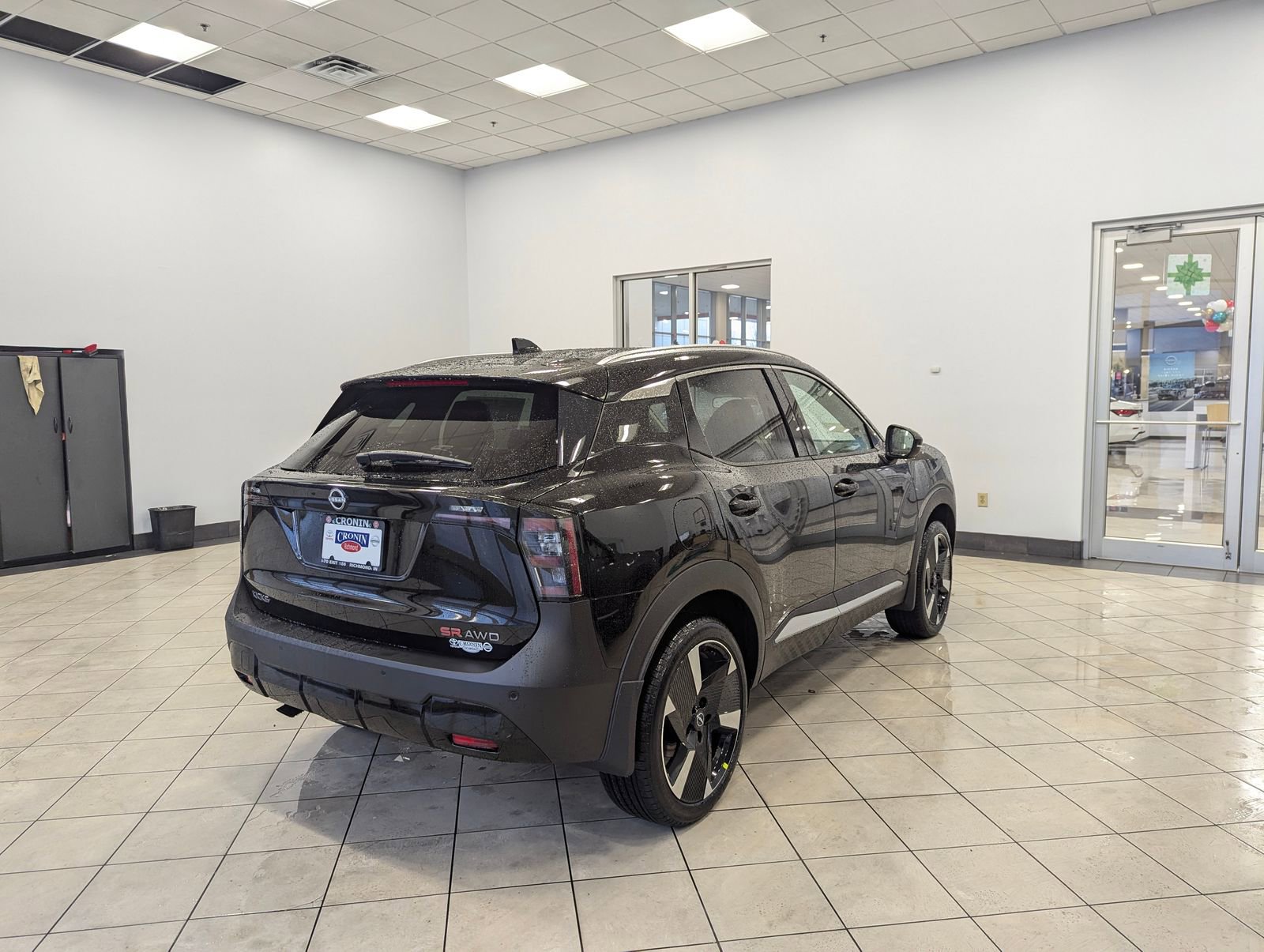 New 2025 Nissan Kicks SR image 2