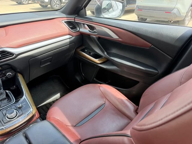 Used 2019 MAZDA CX-9 Signature AWD/4WD image 19