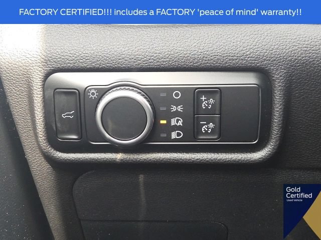 Used 2024 Ford Explorer XLT AWD/4WD image 29