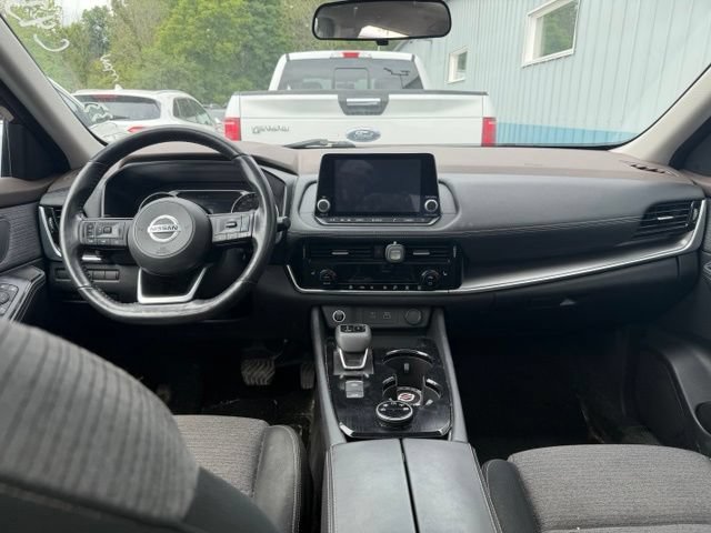 Used 2021 Nissan Rogue SV AWD/4WD image 8