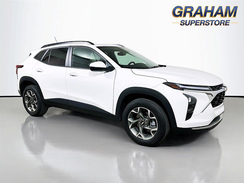 Used 2024 Chevrolet Trax LT w/ Driver Confidence Package