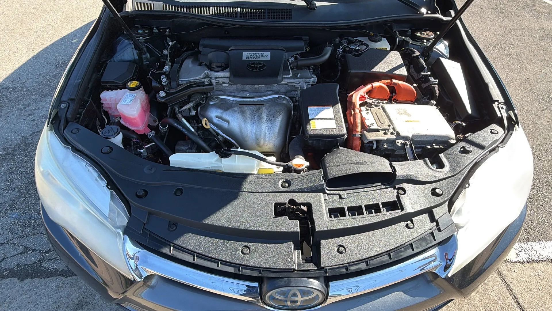 Used 2016 Toyota Camry XLE w/ Moonroof Package FWD image 24