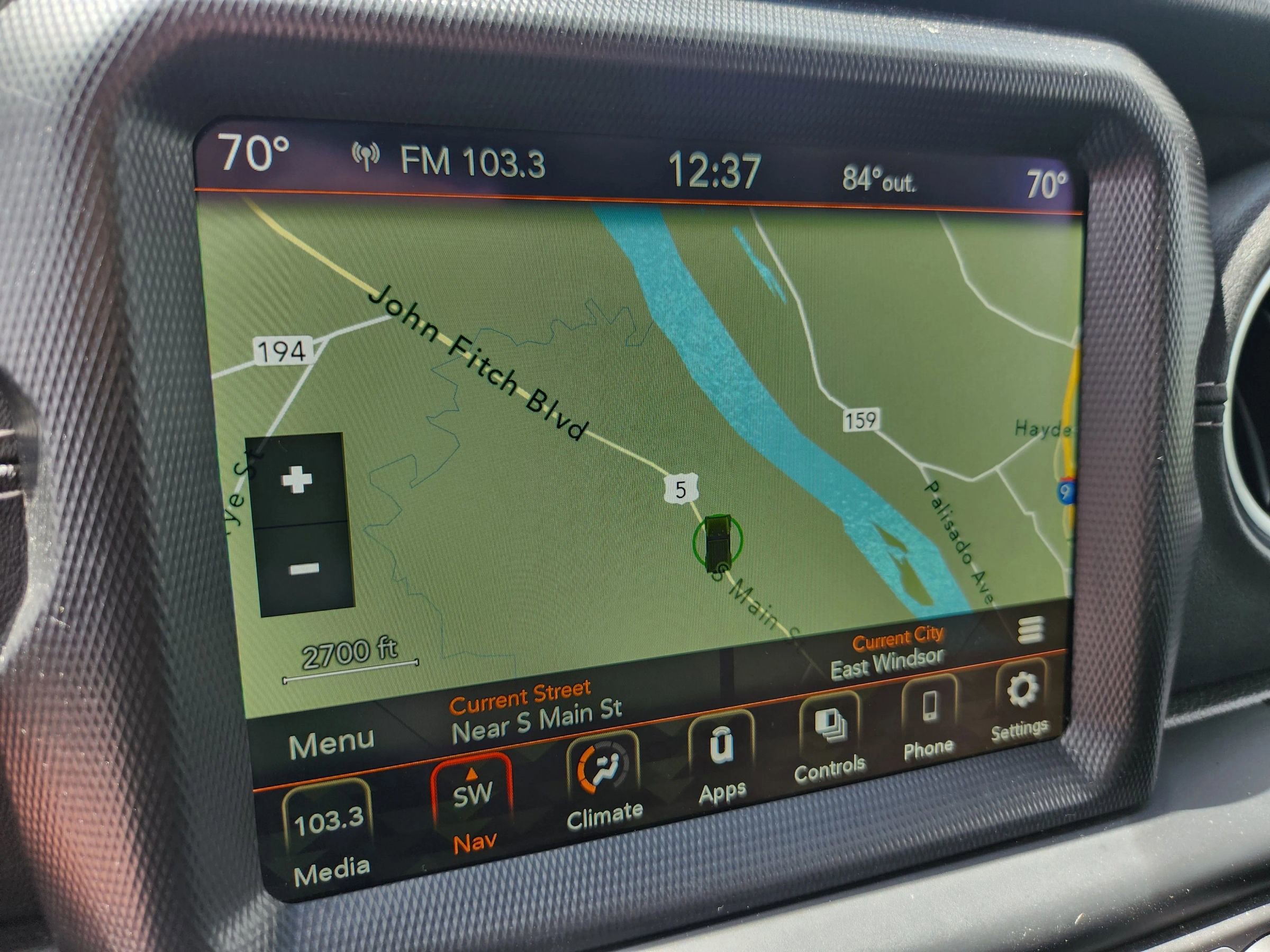 Used 2023 Jeep Wrangler Unlimited Sahara image 32