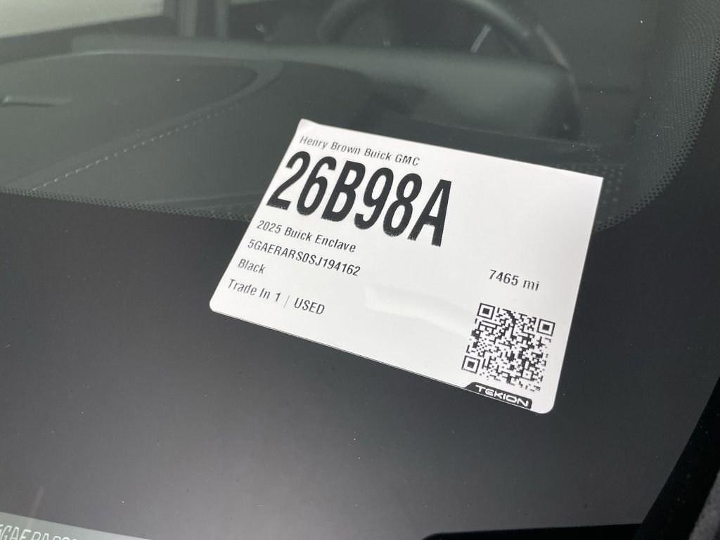 Used 2025 Buick Enclave Preferred image 33