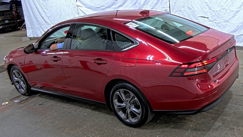 Used 2023 Honda Accord EX image 8