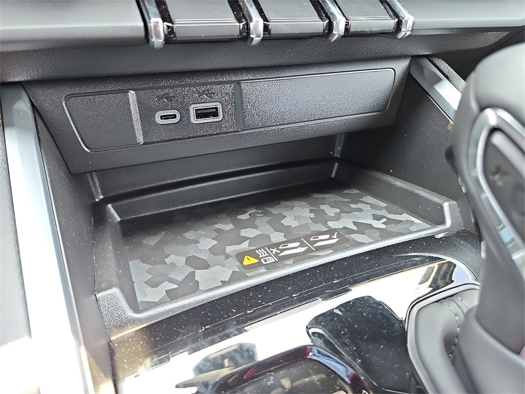 New 2025 Chevrolet Colorado LT w/ LT Convenience Package image 24