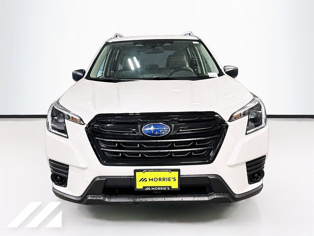Used 2023 Subaru Forester image 2