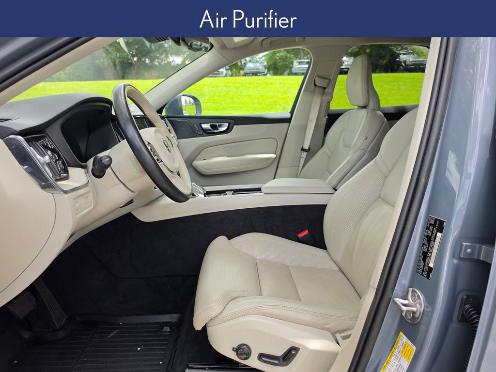 Used 2022 Volvo XC60 B5 Inscription w/ Advanced Package FWD image 9