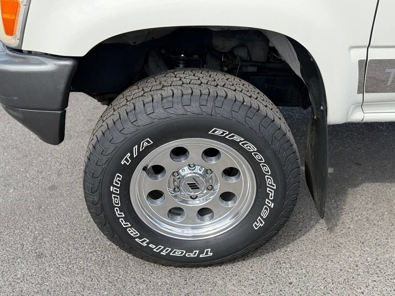 Used 1989 Toyota Pickup Deluxe AWD/4WD image 68