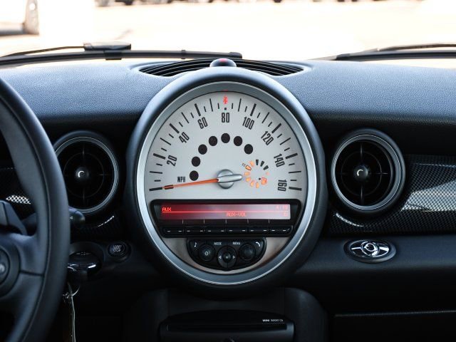 Used 2014 MINI Cooper S image 29