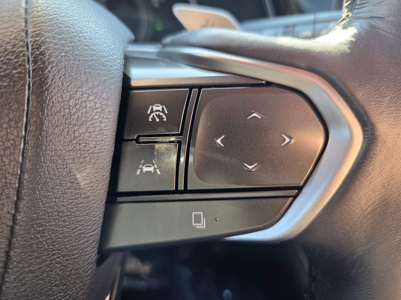 Used 2023 Lexus RX 350 w/ Accessory Package (2T) image 26