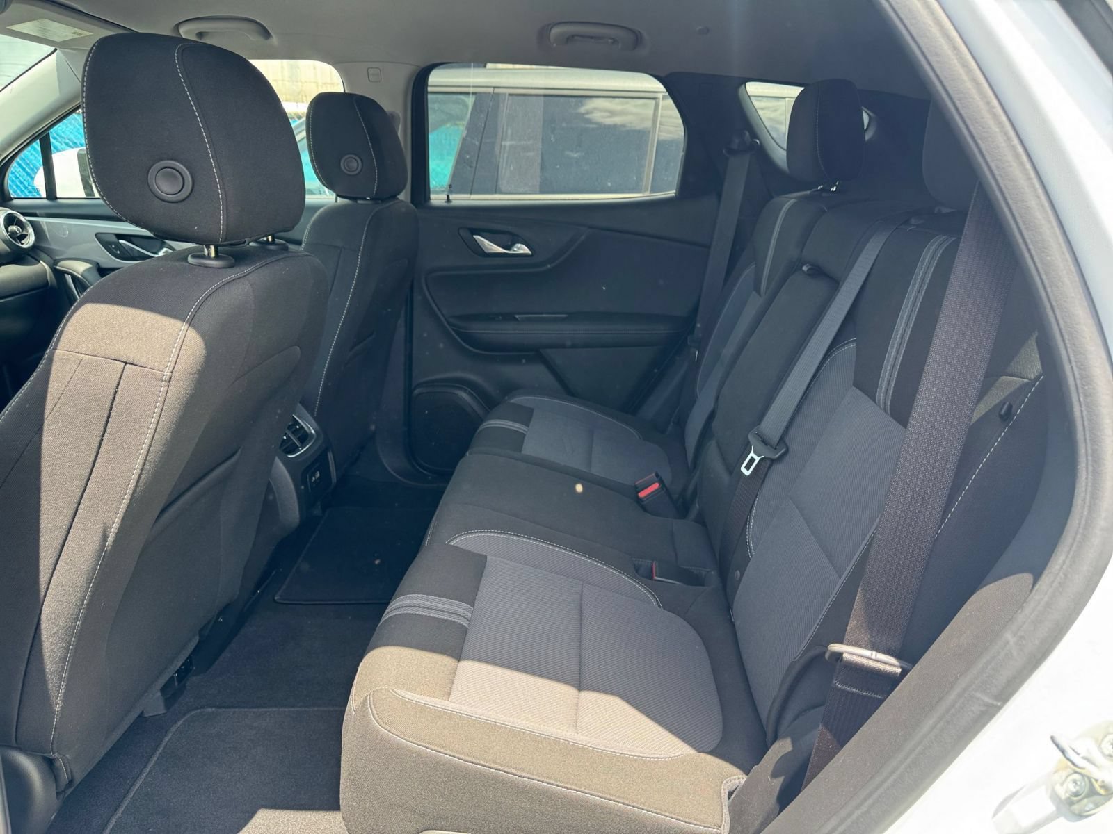 Used 2025 Chevrolet Blazer LT FWD image 24