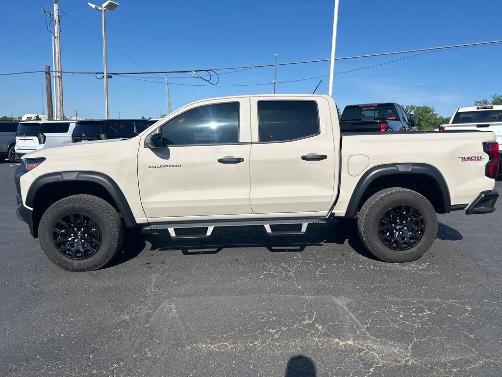 Used 2026 Chevrolet Colorado Trail Boss AWD/4WD image 8