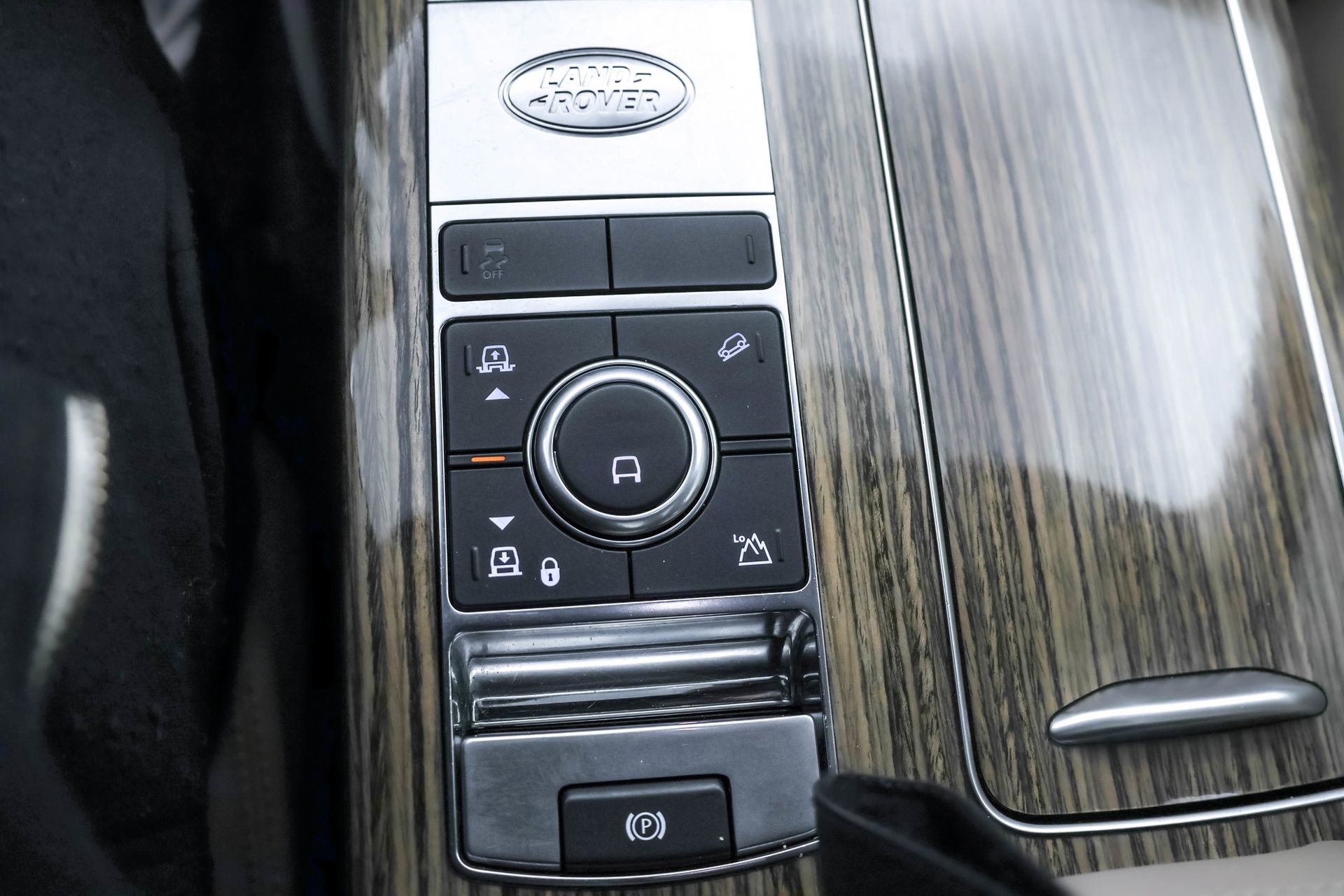 Used 2019 Land Rover Range Rover HSE image 39