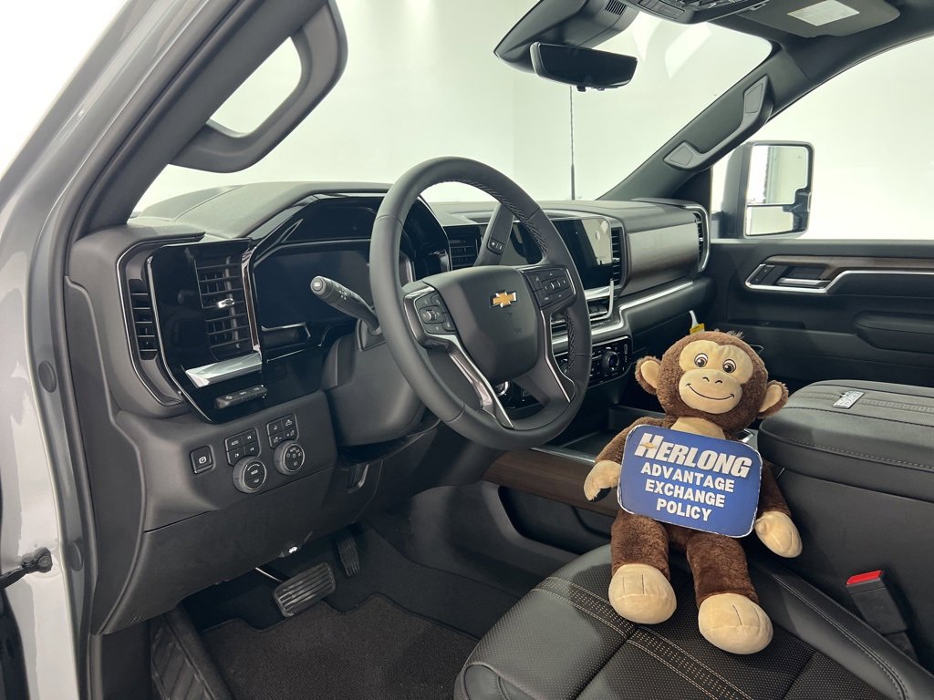 New 2026 Chevrolet Silverado 2500 High Country w/ Technology Package image 9