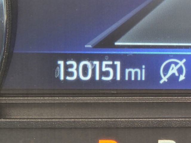 Used 2020 Ford Explorer Limited image 24