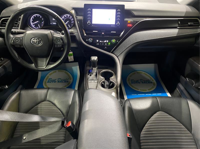 Used 2023 Toyota Camry SE image 10