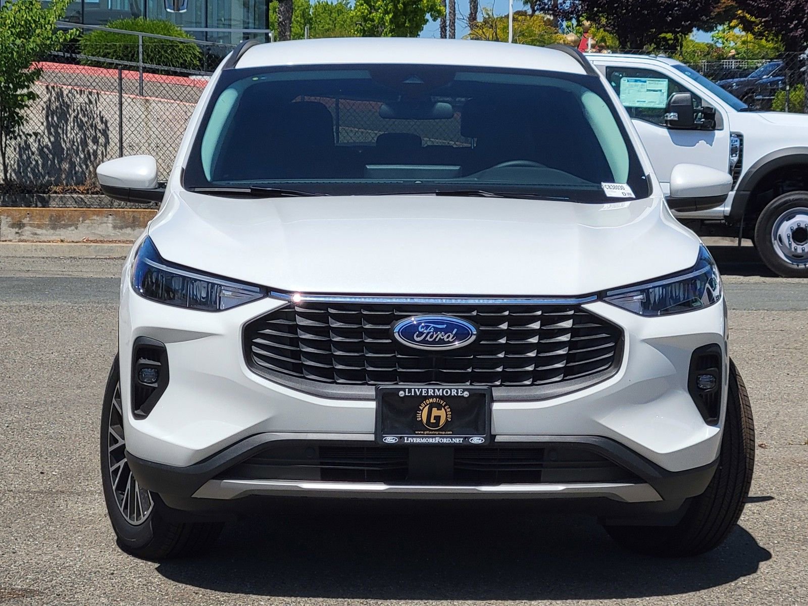 New 2024 Ford Escape SE image 2