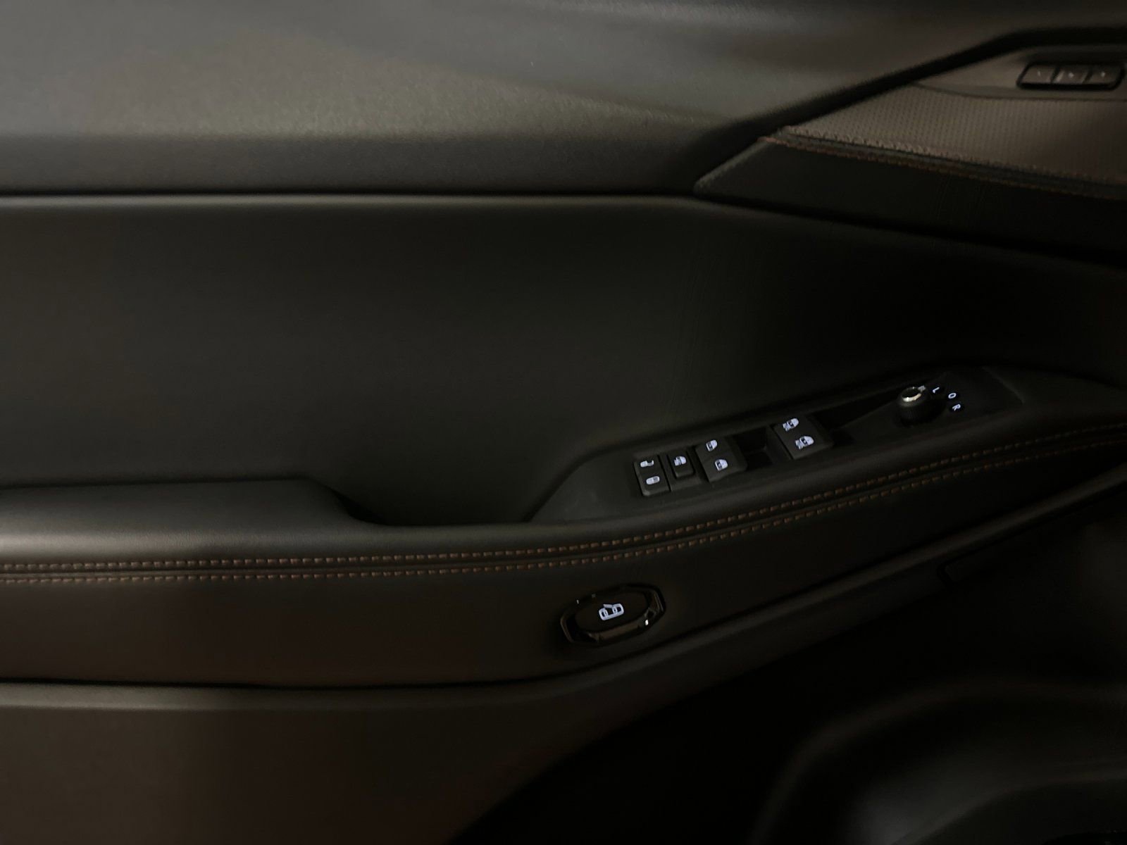 New 2026 Jeep Cherokee Overland AWD/4WD image 10