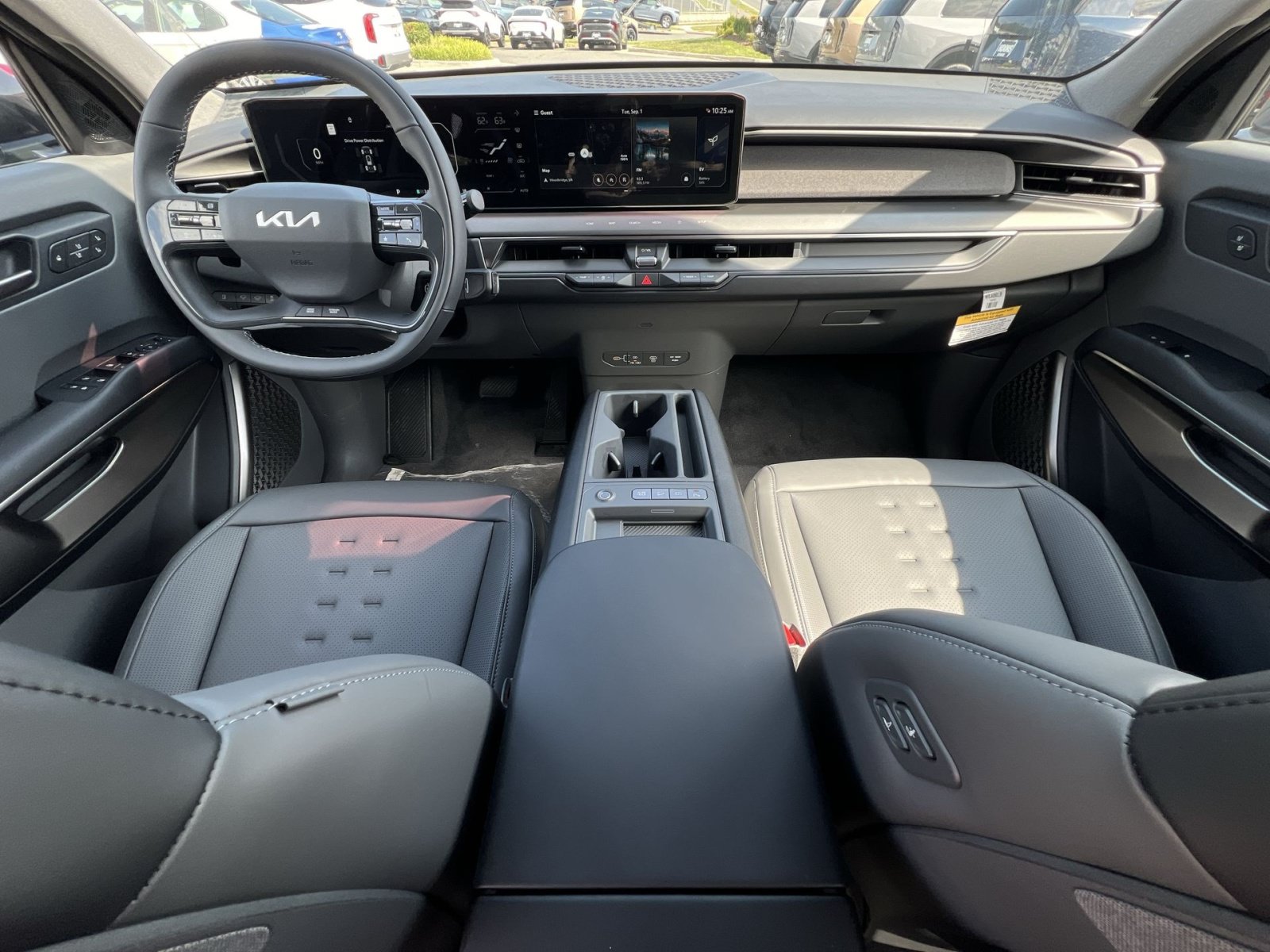 New 2026 Kia EV9 Wind AWD/4WD image 30