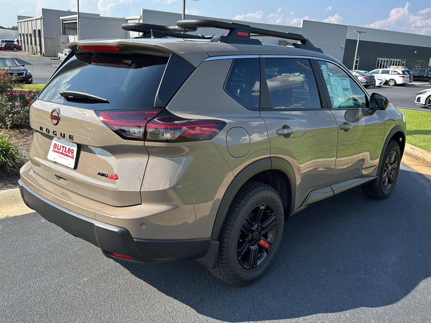 New 2026 Nissan Rogue SV image 5