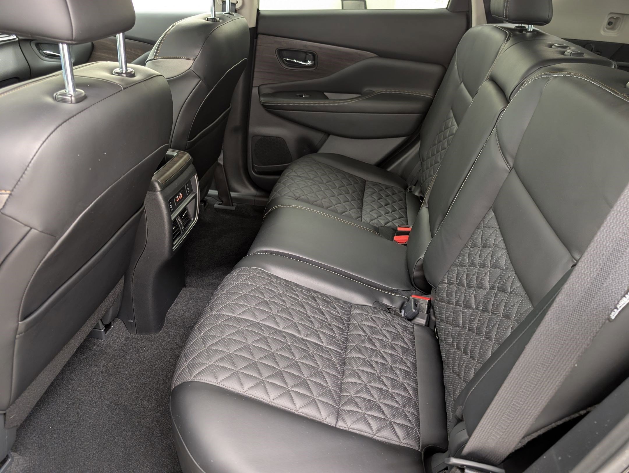 Used 2024 Nissan Murano Platinum w/ Cargo Package image 27