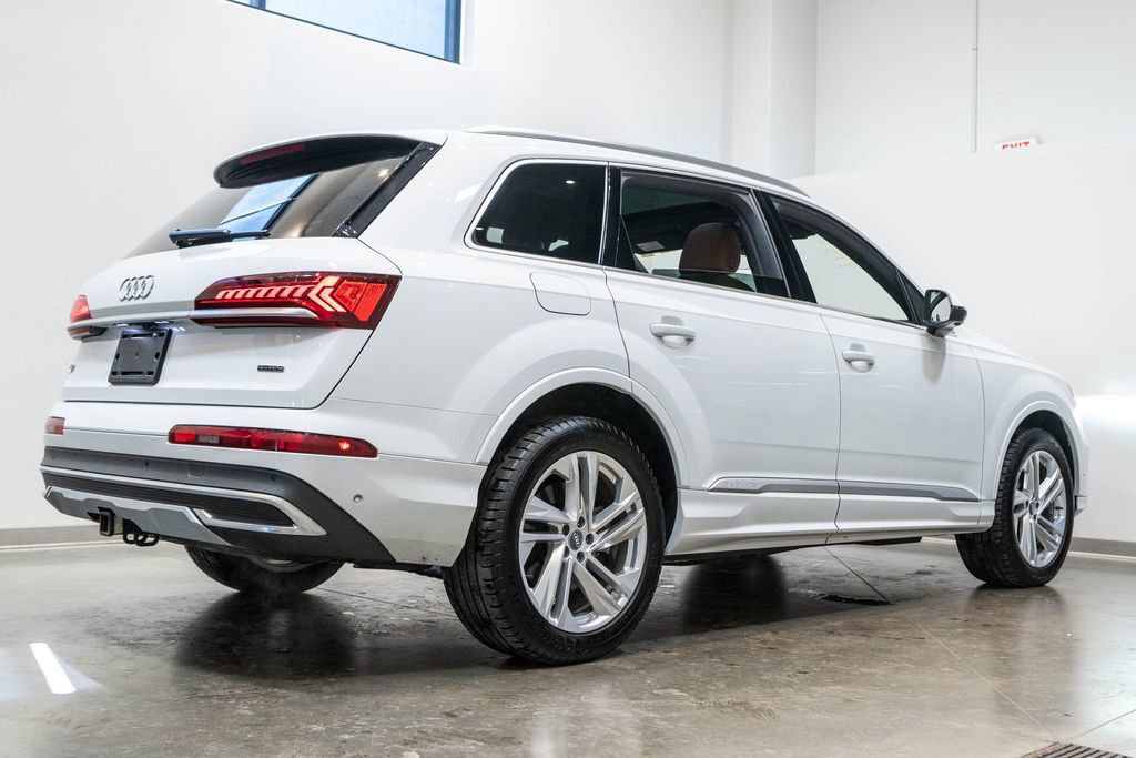 Used 2020 Audi Q7 3.0T Premium Plus image 9