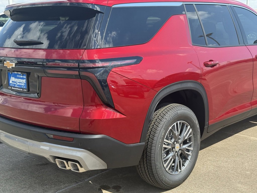 New 2026 Chevrolet Traverse LT image 11