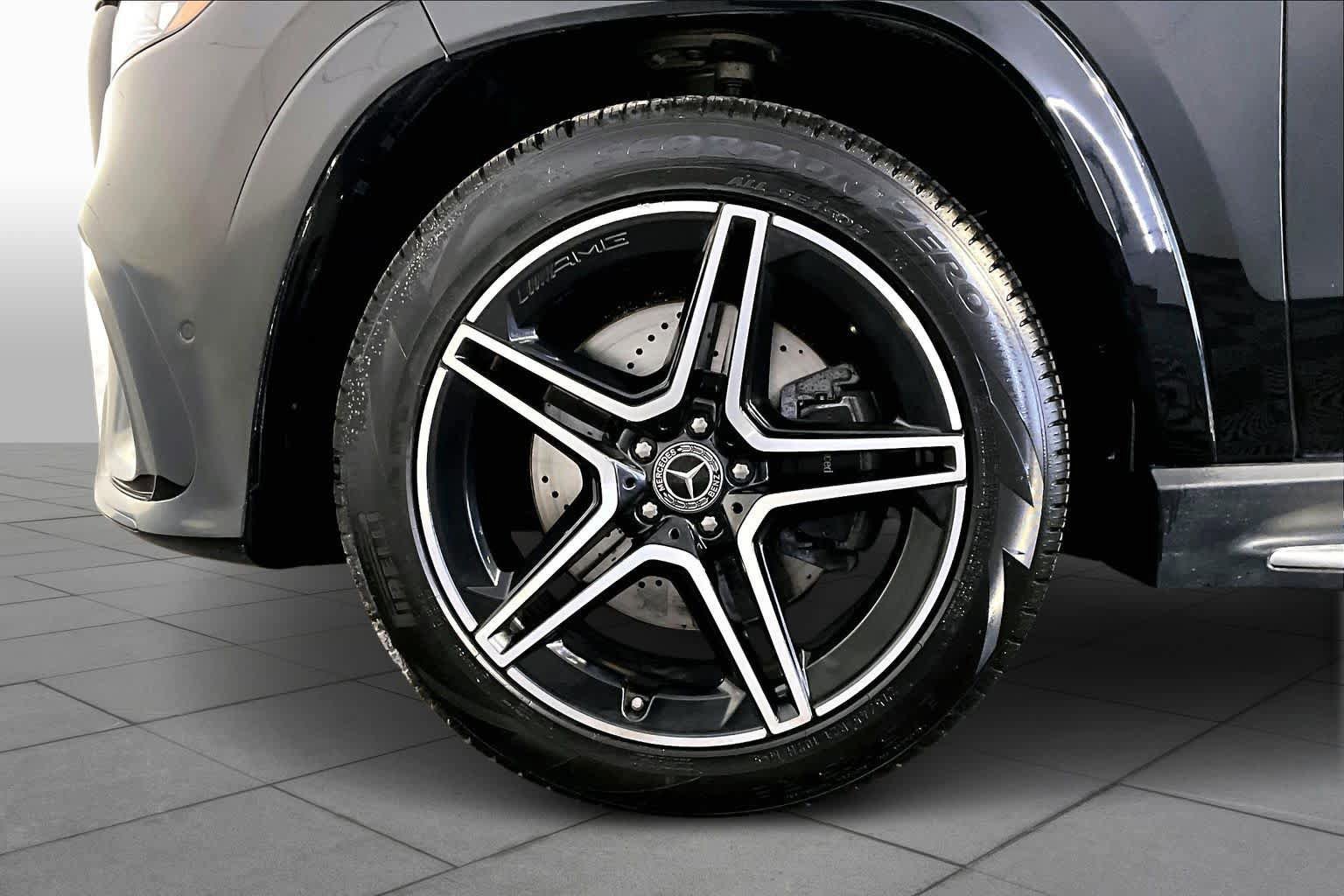 Certified 2026 Mercedes-Benz GLS 450 4MATIC image 11