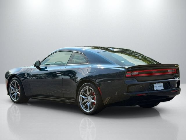 Used 2024 Dodge Charger Daytona Scat Pack w/ Plus Group AWD/4WD image 7