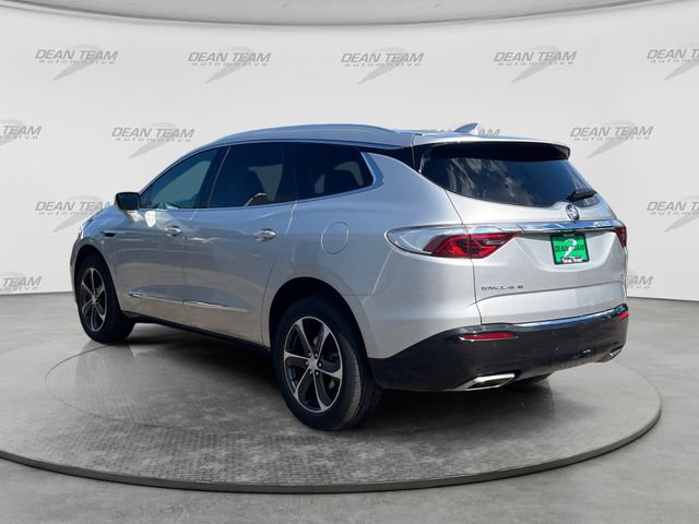 Used 2022 Buick Enclave Essence w/ Experience Buick Package FWD image 5
