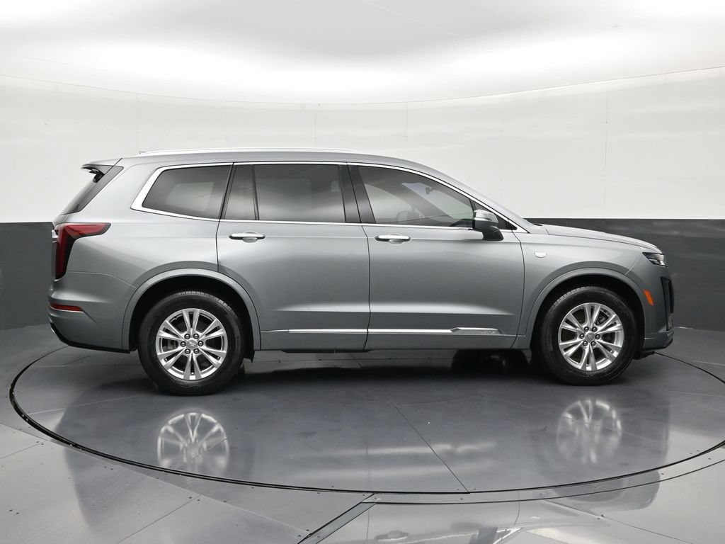 Certified 2024 Cadillac XT6 Luxury FWD image 6