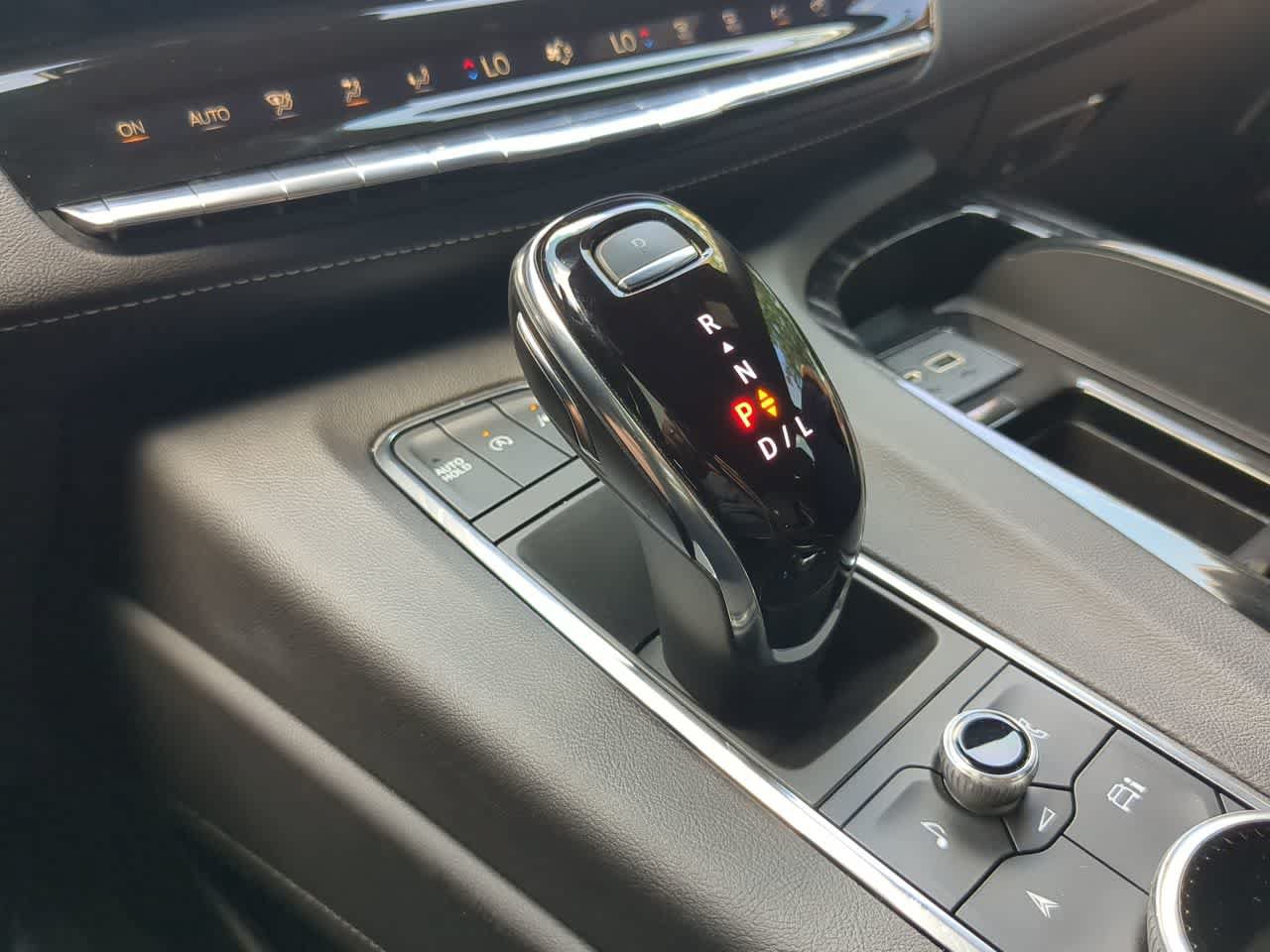 Used 2023 Cadillac Escalade Sport AWD/4WD image 34