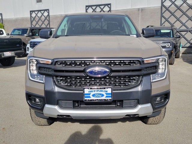New 2025 Ford Ranger XLT w/ FX4 Off-Road Package AWD/4WD image 5