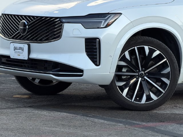 Used 2025 Volvo XC90 B6 Plus AWD/4WD image 8