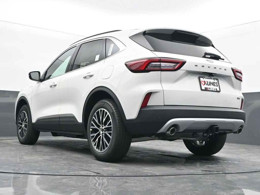 New 2026 Ford Escape SE w/ Class II Trailer Tow Package image 48
