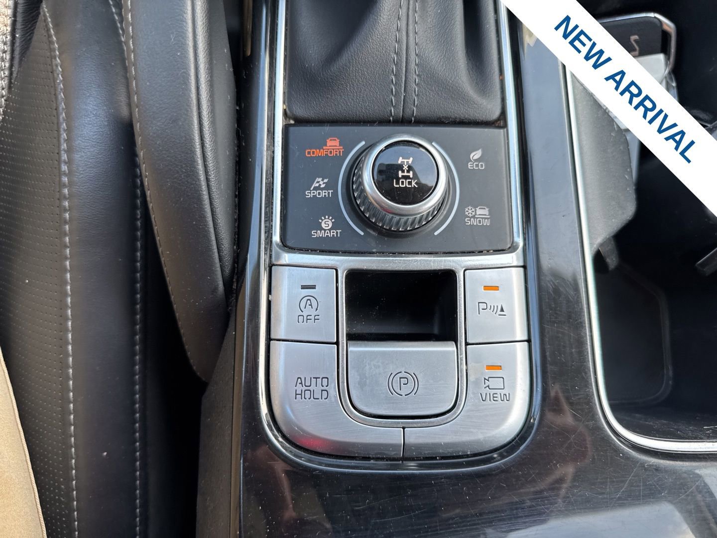 Used 2022 Kia Telluride SX w/ SX Prestige Package image 29