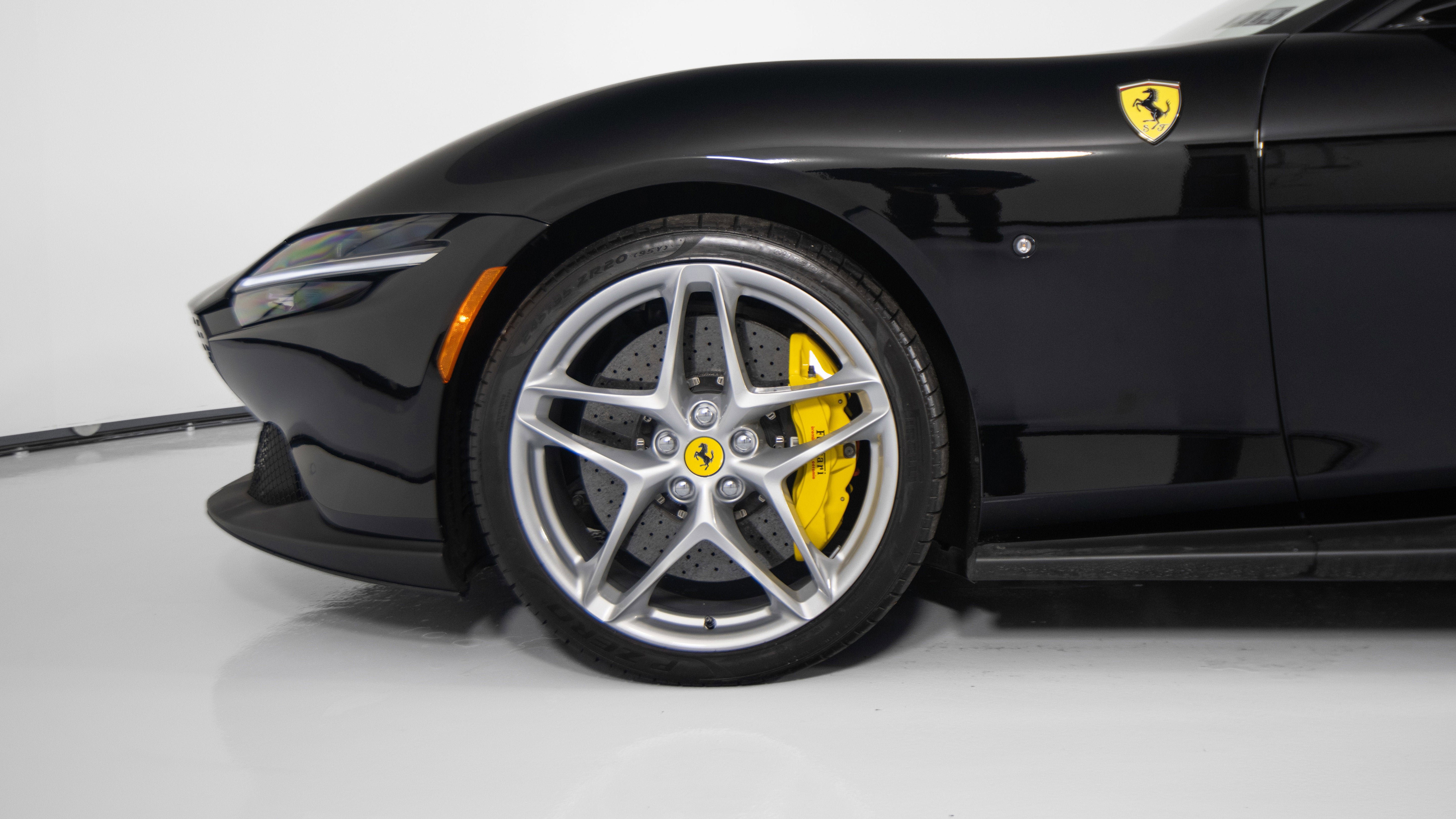 Certified 2022 Ferrari Roma RWD image 30