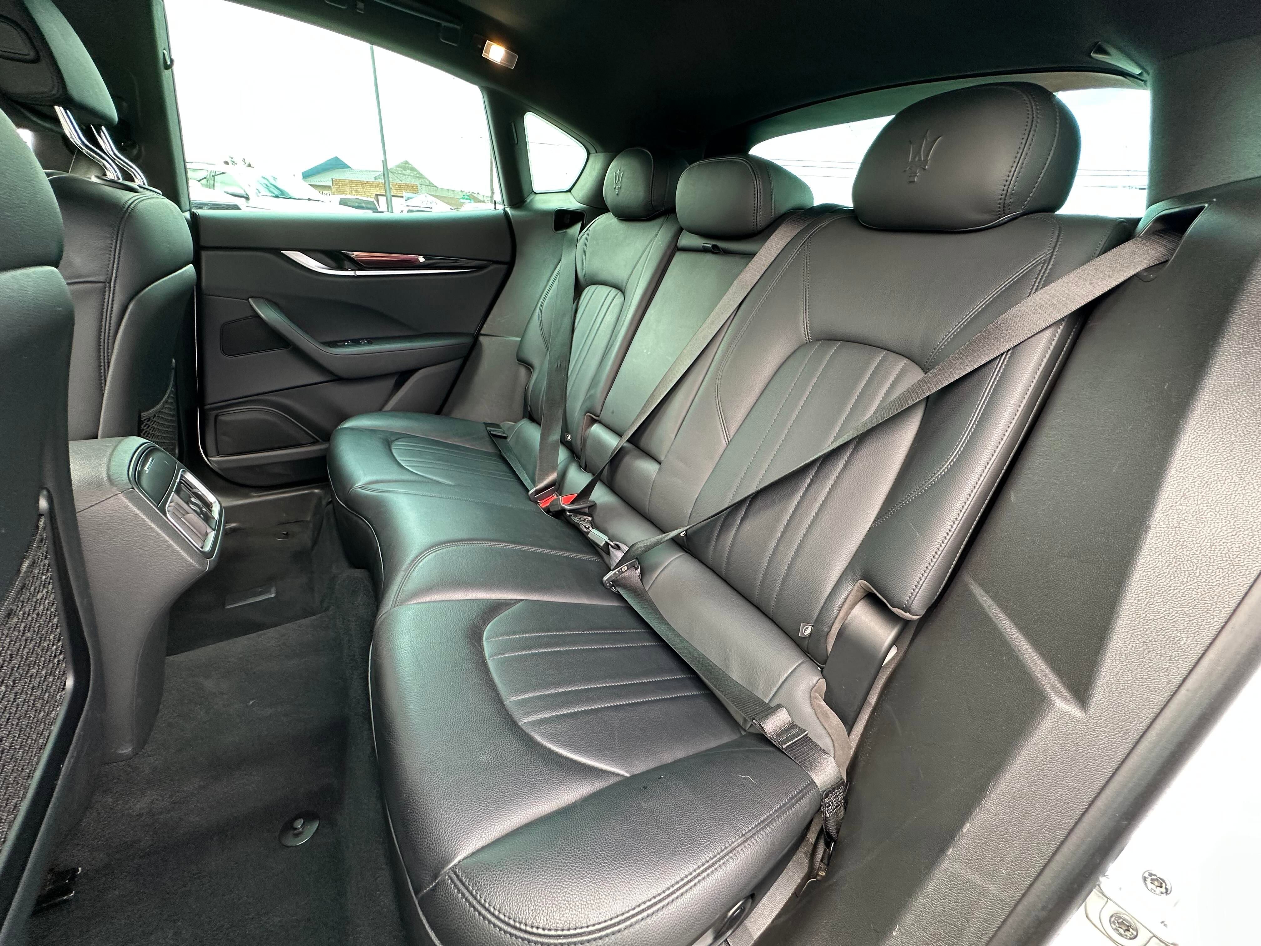 Used 2023 Maserati Levante Modena image 17