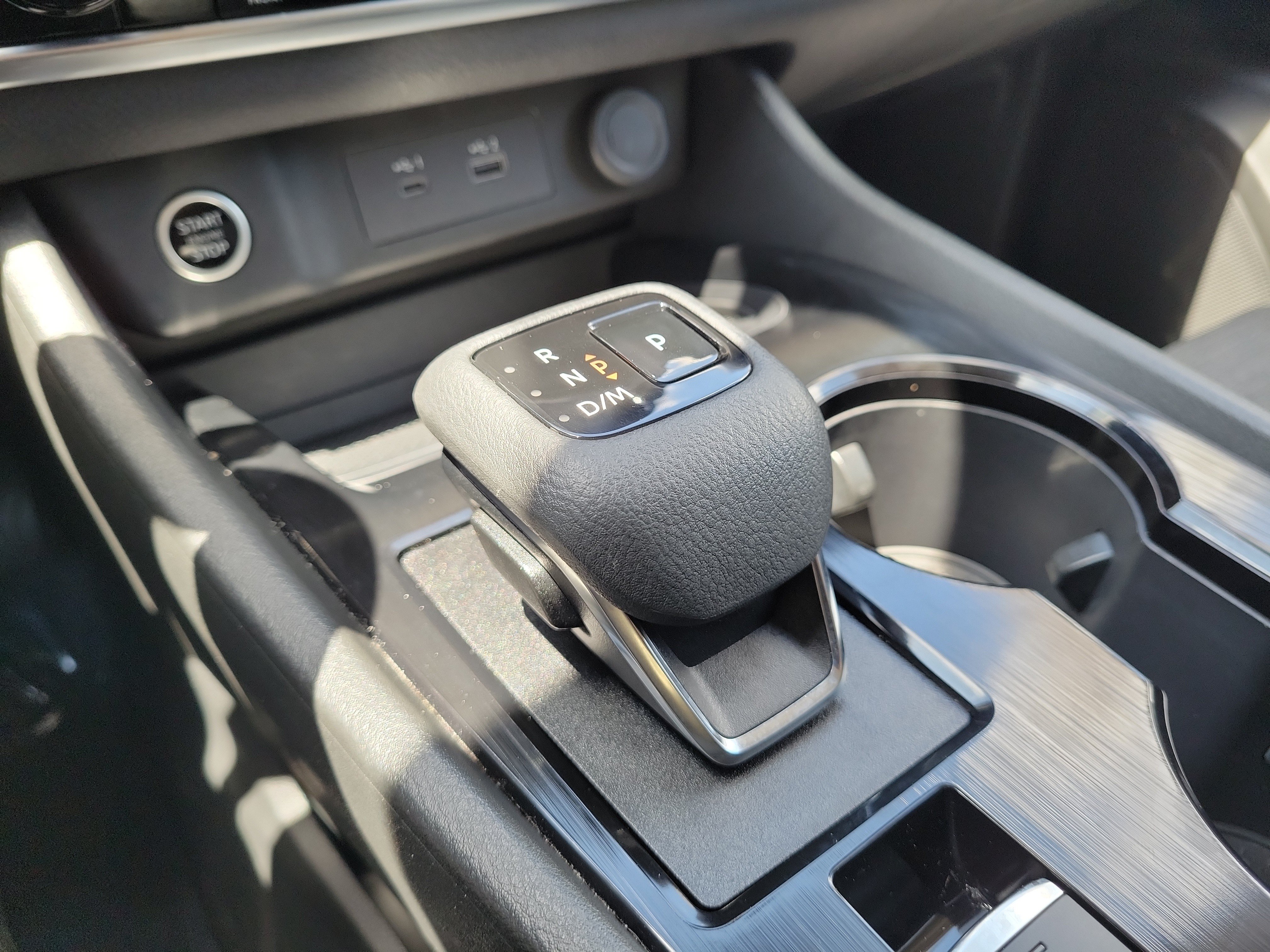 Certified 2023 Nissan Rogue SV FWD image 30