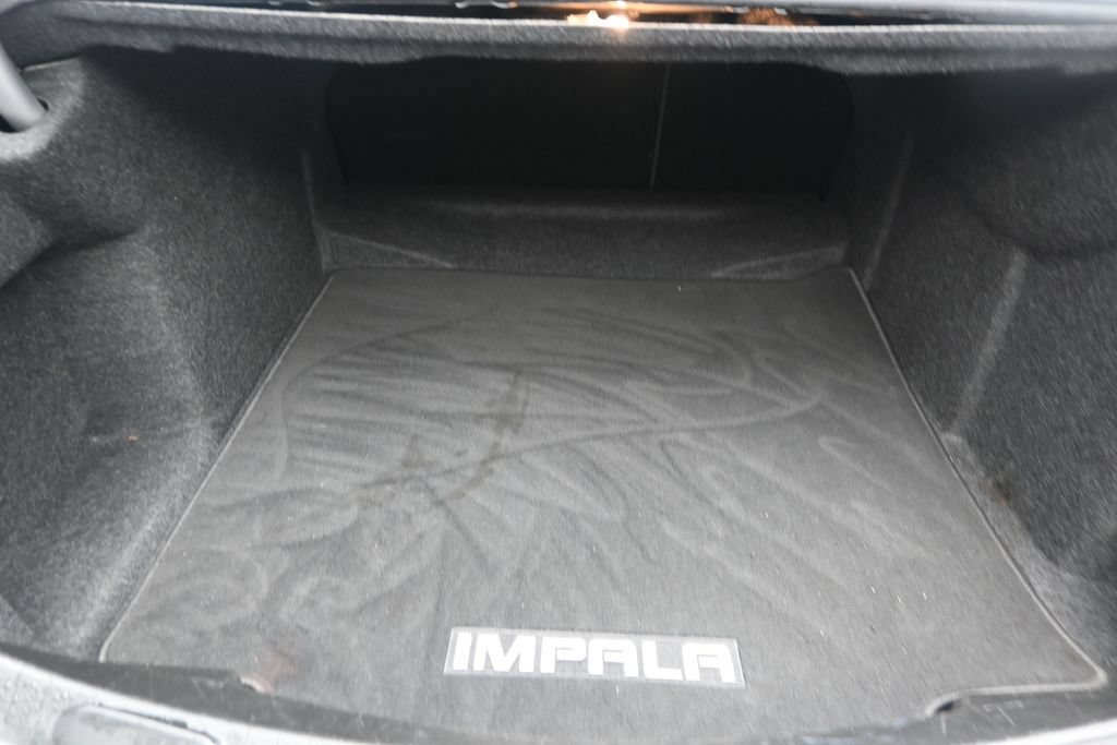 Used 2020 Chevrolet Impala LT w/ LT Convenience Package FWD image 13