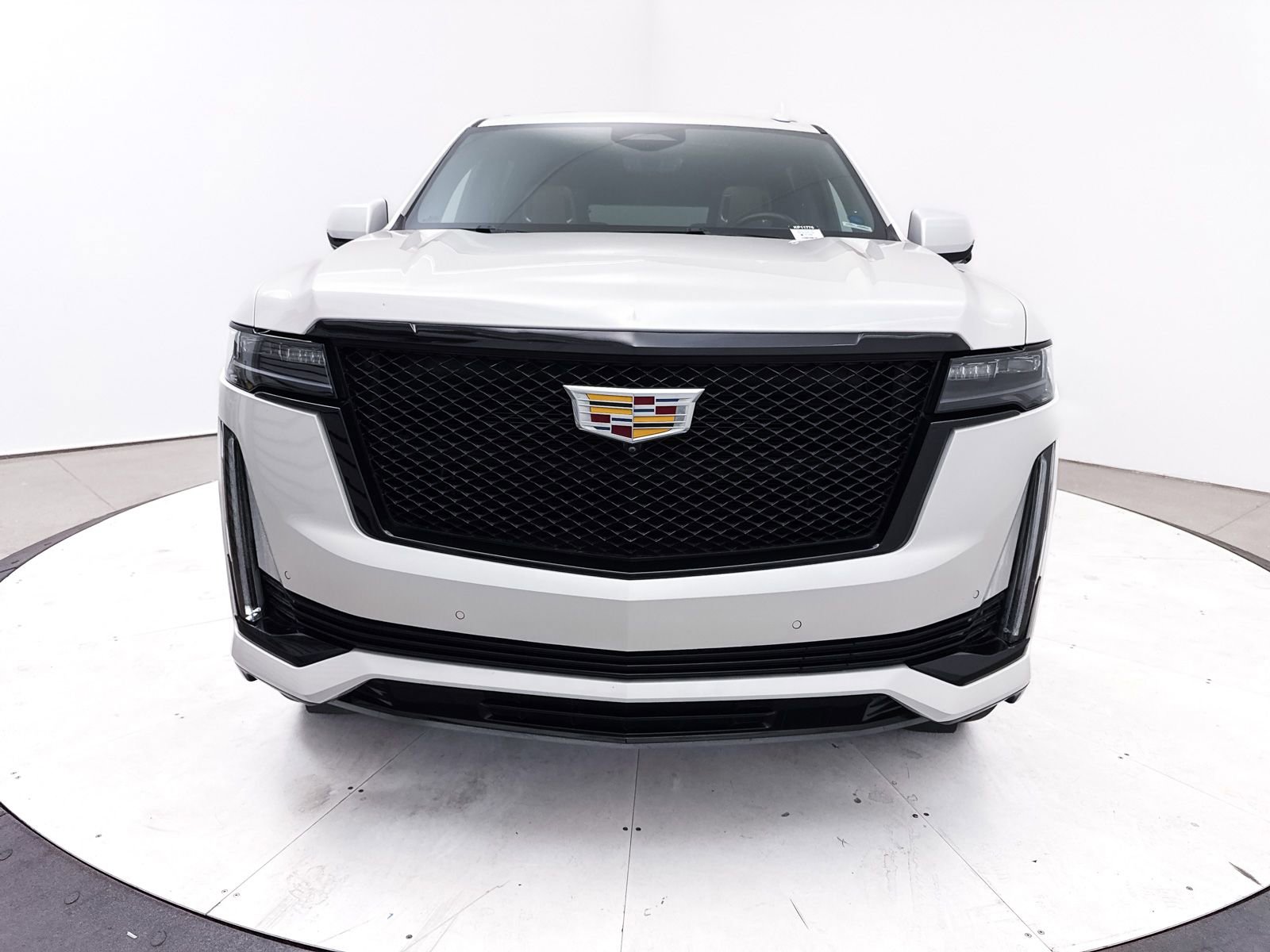 Used 2021 Cadillac Escalade ESV Sport w/ Driver Assist Tech Package image 17