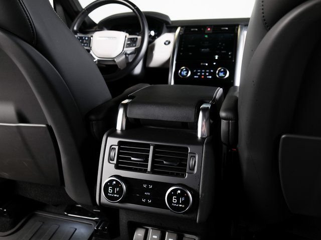 Used 2024 Land Rover Discovery Dynamic SE AWD/4WD image 21