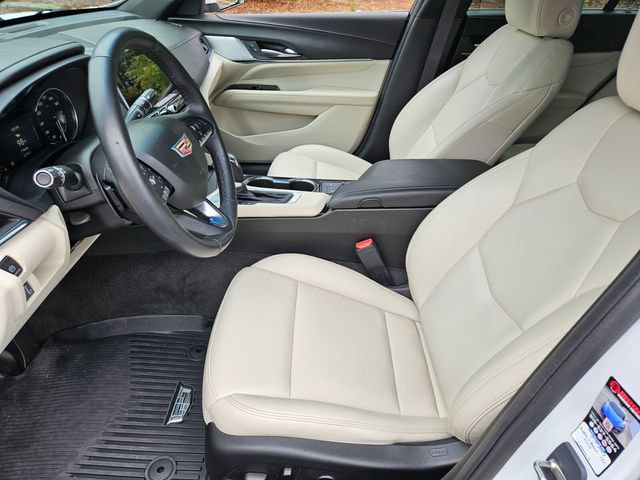 Used 2024 Cadillac CT4 Luxury w/ Sun And Sound Package RWD image 7