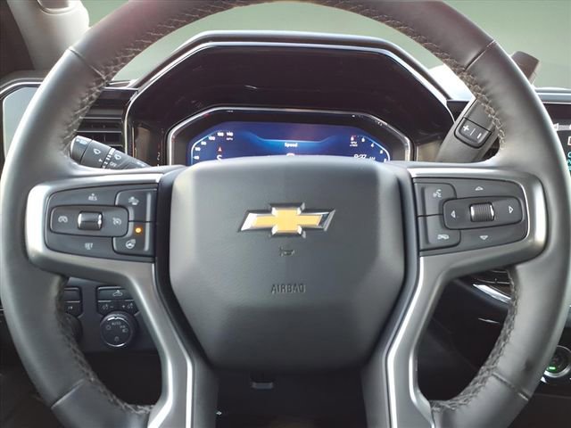 Used 2024 Chevrolet Silverado 1500 LT image 25