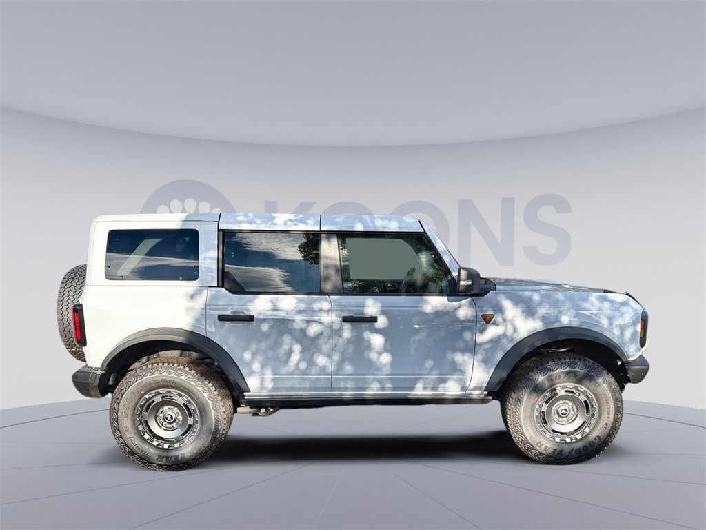 New 2025 Ford Bronco Badlands image 8
