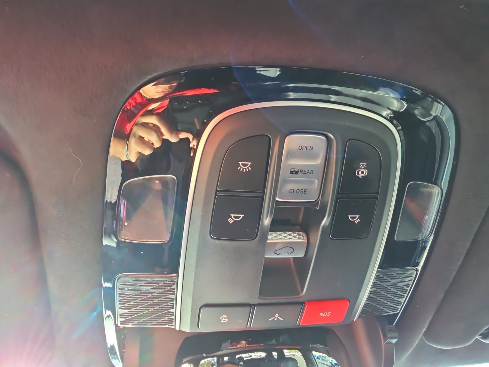 Used 2022 Hyundai Palisade Calligraphy image 23